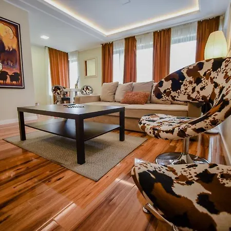 Aparthotel Onix *